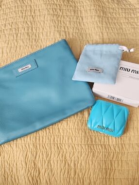 Miu Miu Turquoise Patent Leather Pouch w Matching Quilted Compact Mirror Bundle